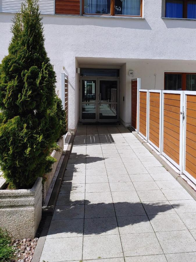 Swinoujscie Platan Patio 6 - Berry Apartments Eksteriør bilde