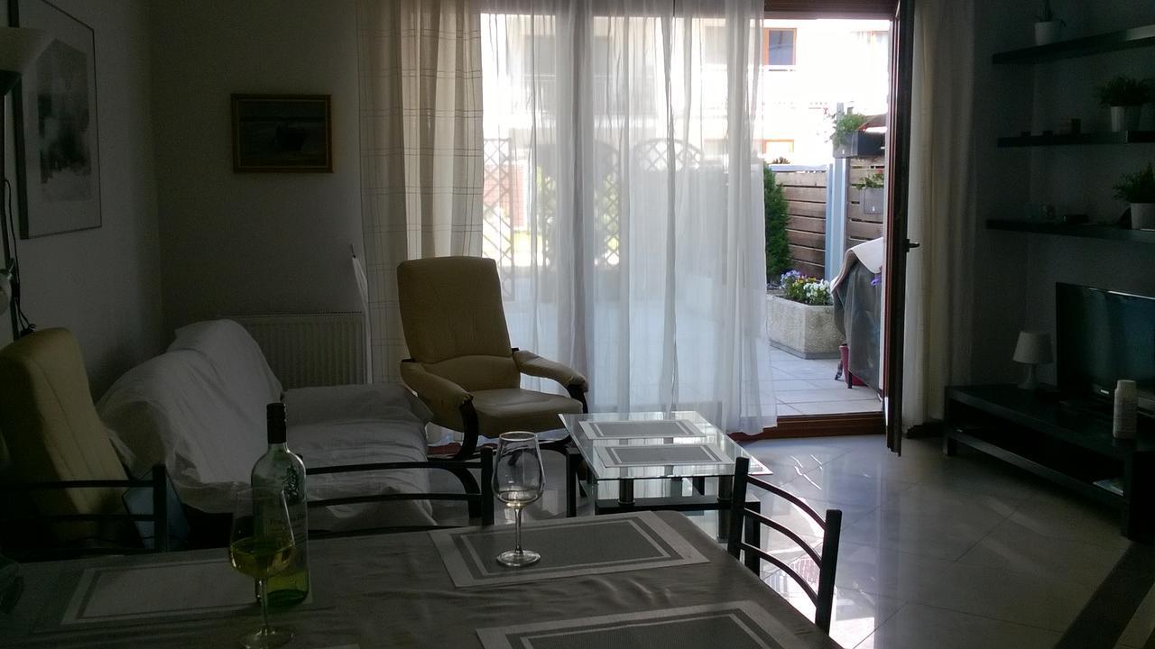 Swinoujscie Platan Patio 6 - Berry Apartments Eksteriør bilde